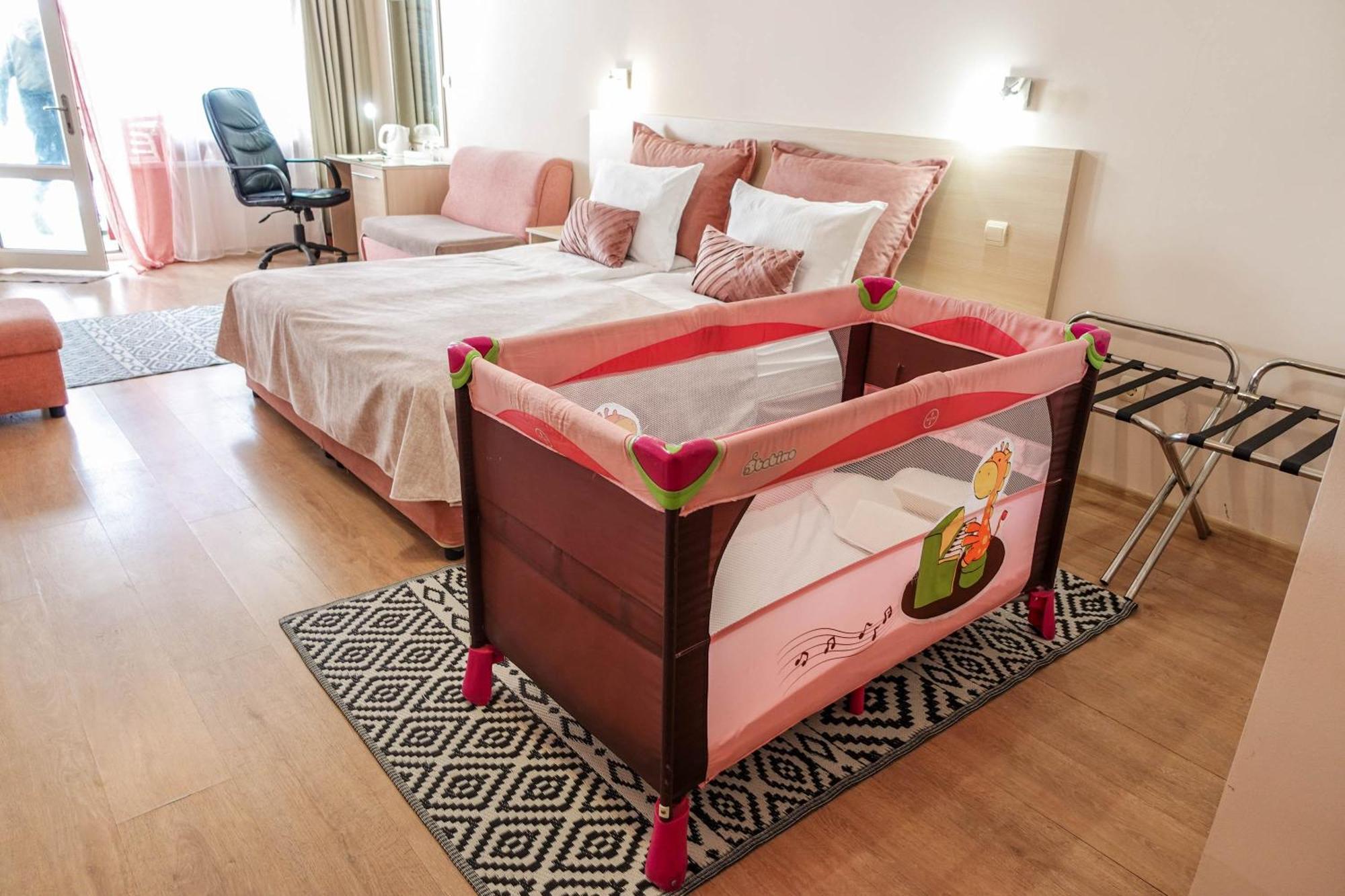 Hotel Acropolis 바르나 외부 사진