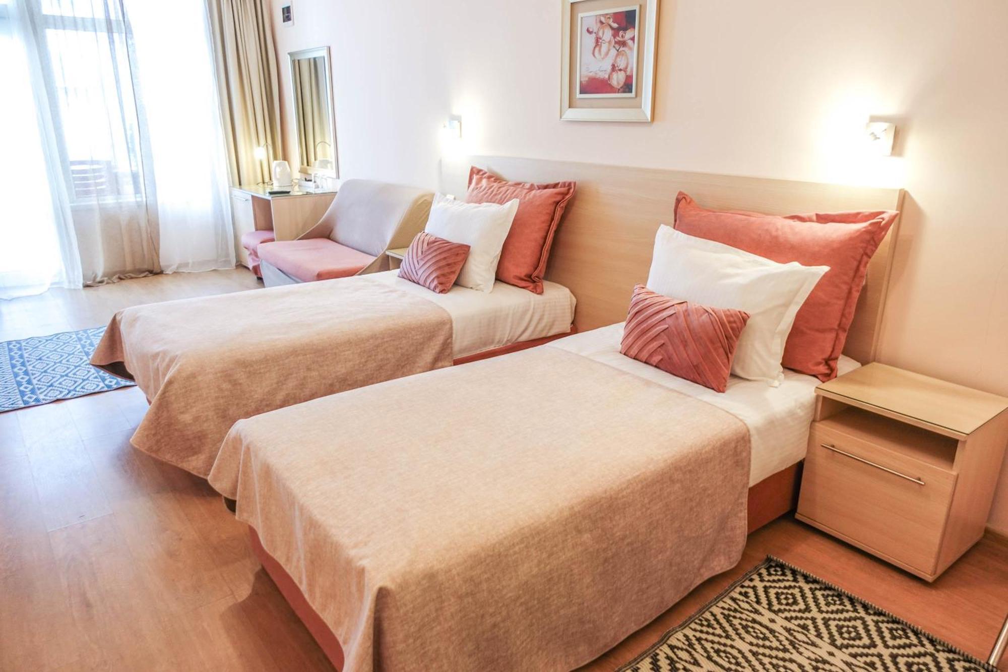 Hotel Acropolis 바르나 외부 사진